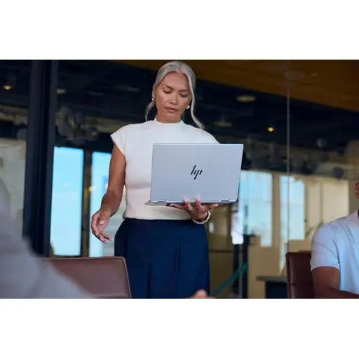 HP EliteBook X G2i NGAI 14" Ultra 5 325 32GB 512GB HP EliteBook X G2i NGAI 14" Ultra 5 325 32GB 512GB